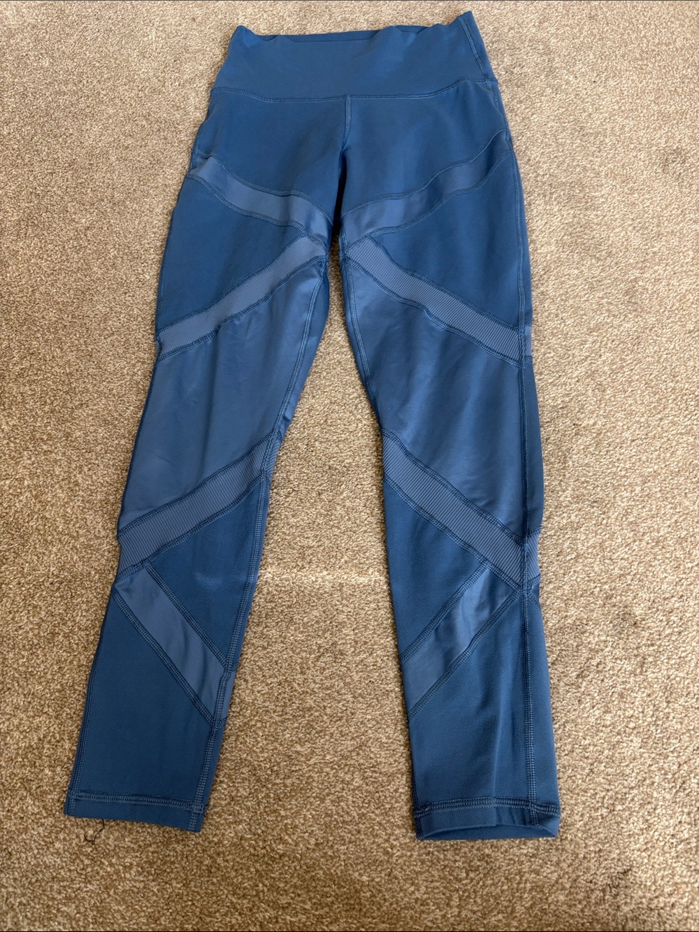 Offline by aerie the hugger legging Women’s size medium